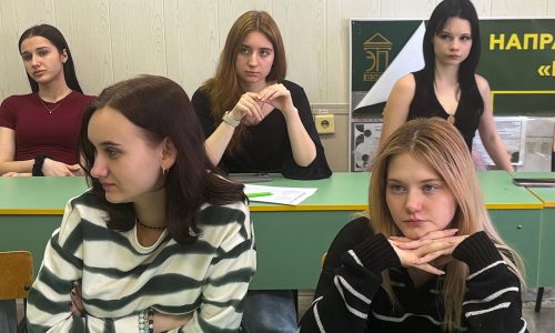 Студенты обсудили фильм «Предательство»