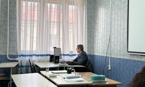 Как идеология создает историю?